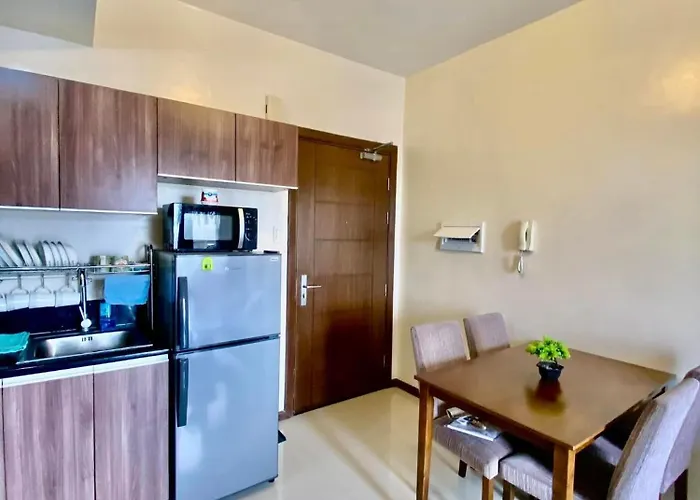 Aparthotel 1 Bedroom With Balcony Azalea Cebu